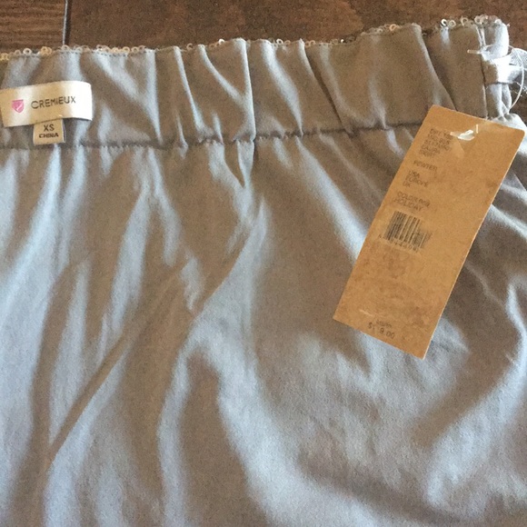 🚨BUY 2 GET 1 FREE!🚨 ✨NWT✨Cremieux Metalic Skirt - Picture 4 of 4